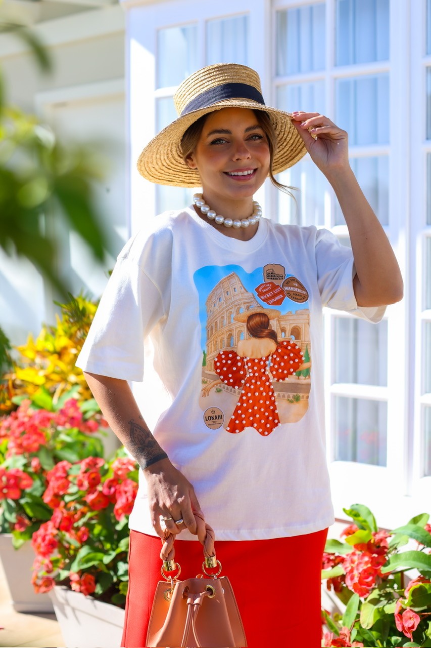 T-SHIRT OVERSIZED LOVE IN ROME - OFF WHITE T-SHIRT OVERSIZED LOVE IN ROME - OFF WHITE