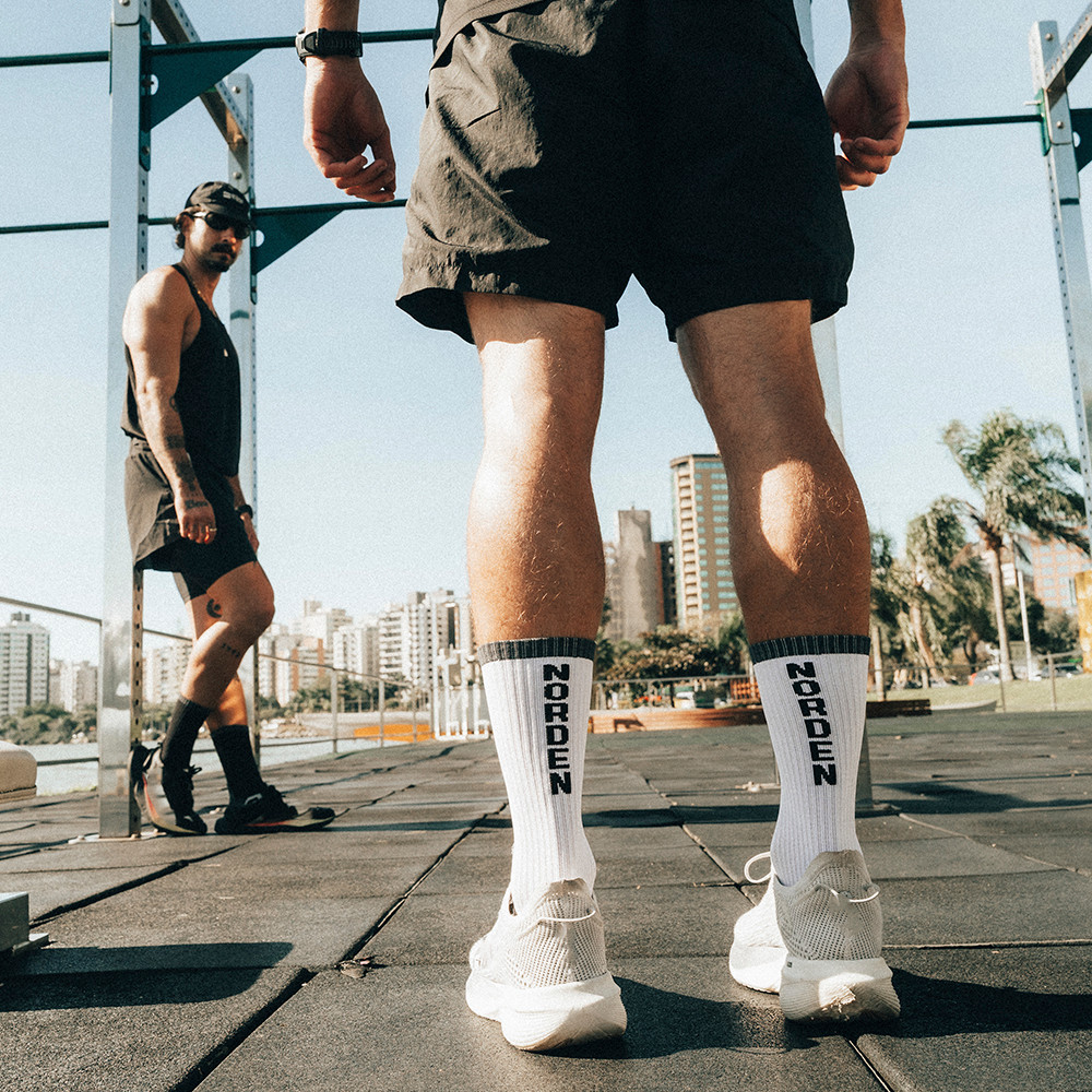 Meia Performance Pro Norden em Emana Branco e Cinza - TAM: 38/42