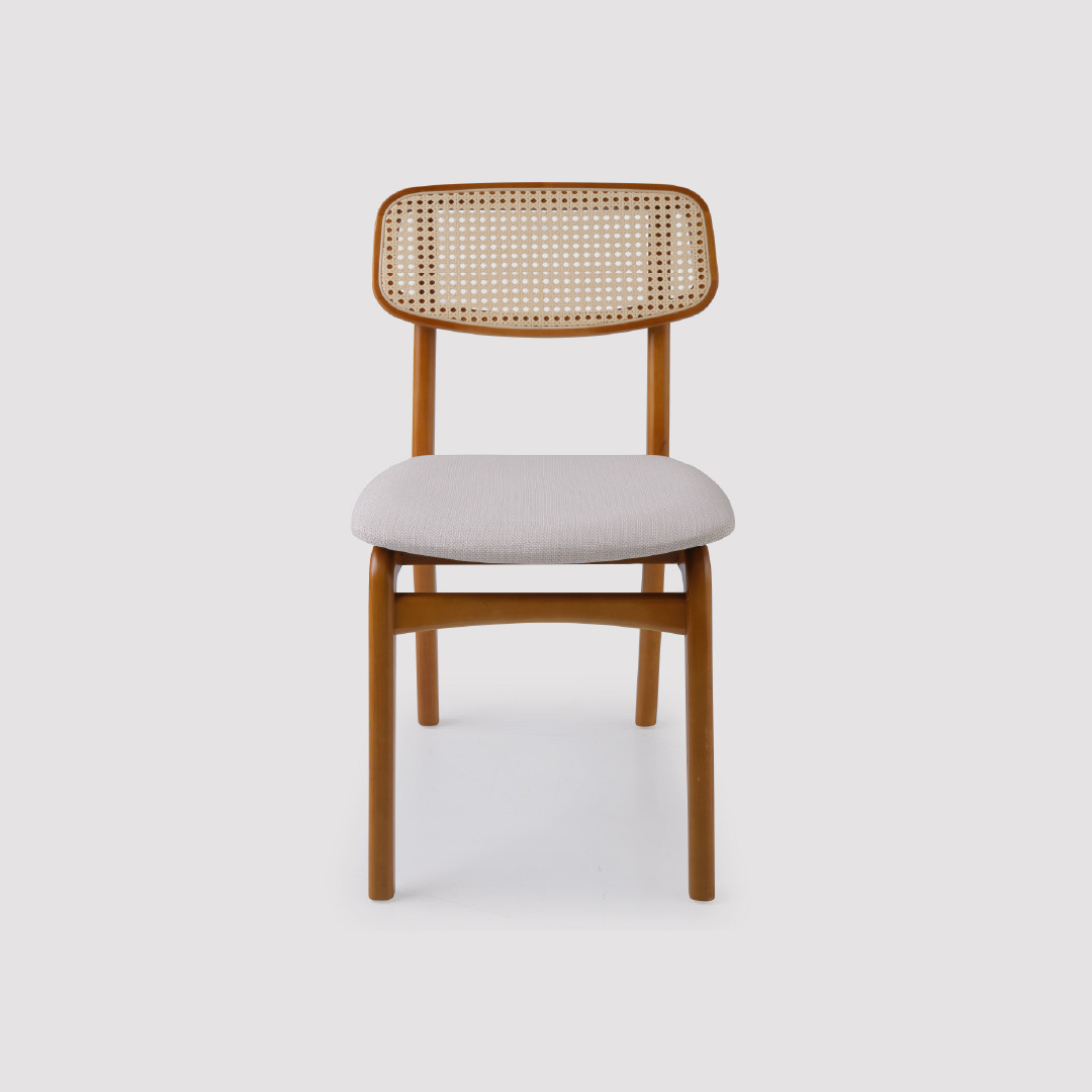 Cadeira Sorrento em Madeira Maciça com Tela Portuguesa e Design Leve Sofisticado Cadeira Sorrento em Madeira Maciça com Tela Portuguesa e Design Leve Sofisticado