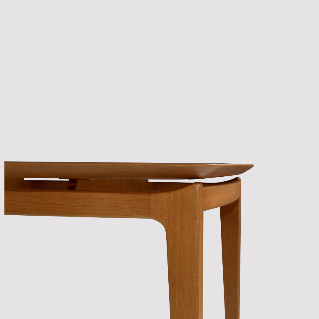 Mesa de Jantar Brioni 6 a 8 Lugares em Madeira Maciça Design Slim Mesa de Jantar Brioni 6 a 8 Lugares em Madeira Maciça Design Slim