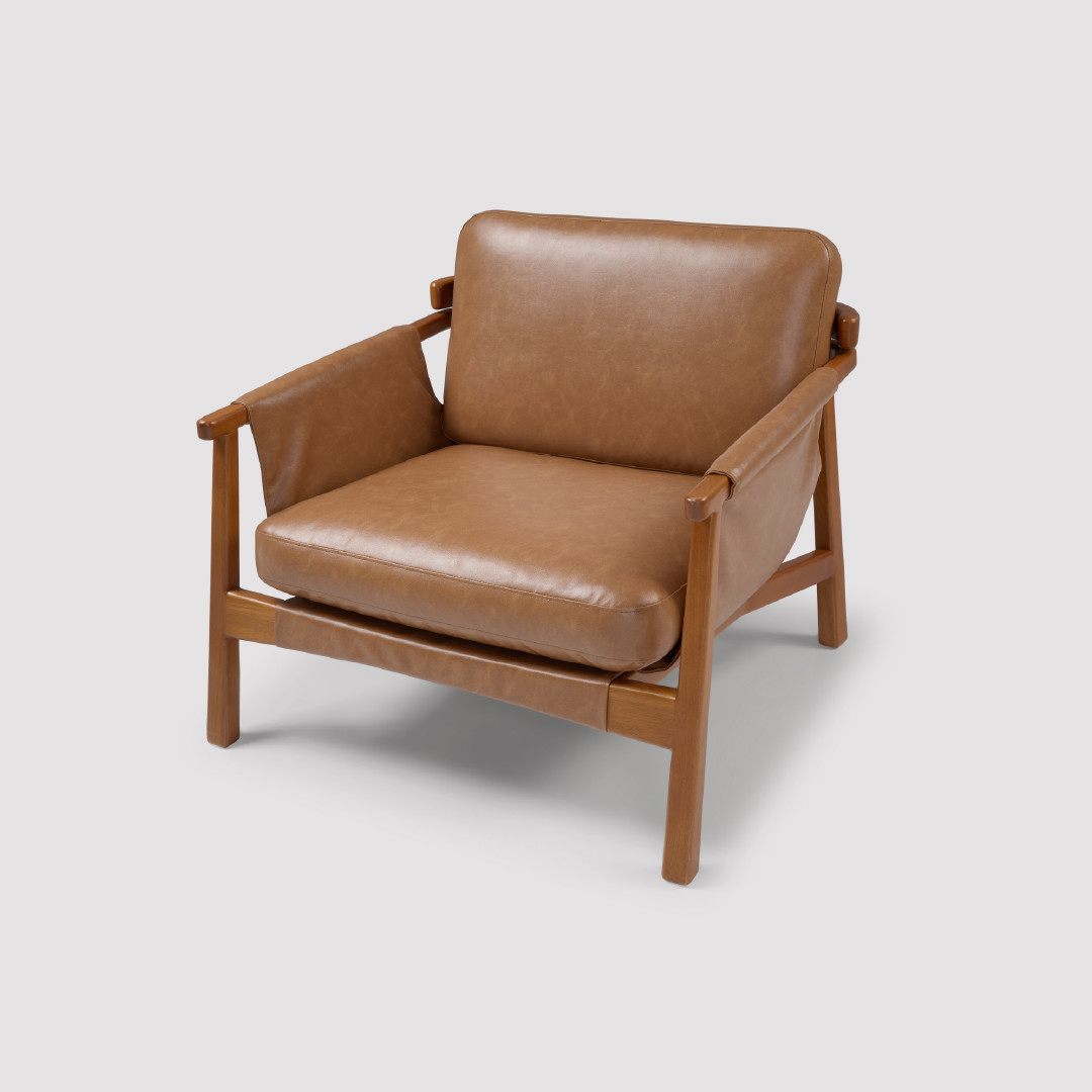 Poltrona de Madeira Maciça Estofada Ervin Conforto Premium Poltrona de Madeira Maciça Estofada Ervin Conforto Premium