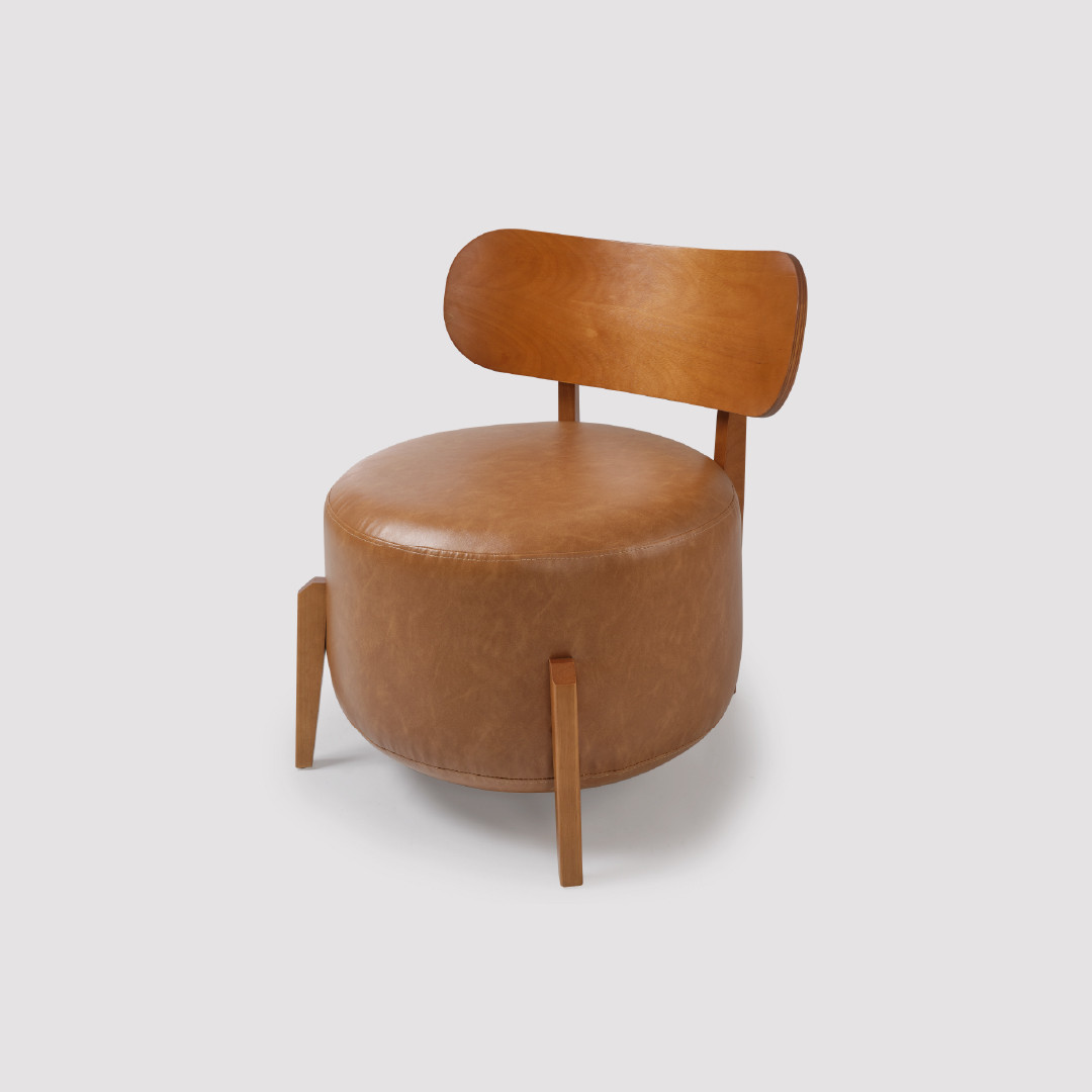 Poltrona Puff em Madeira Maciça Torino Design Moderno