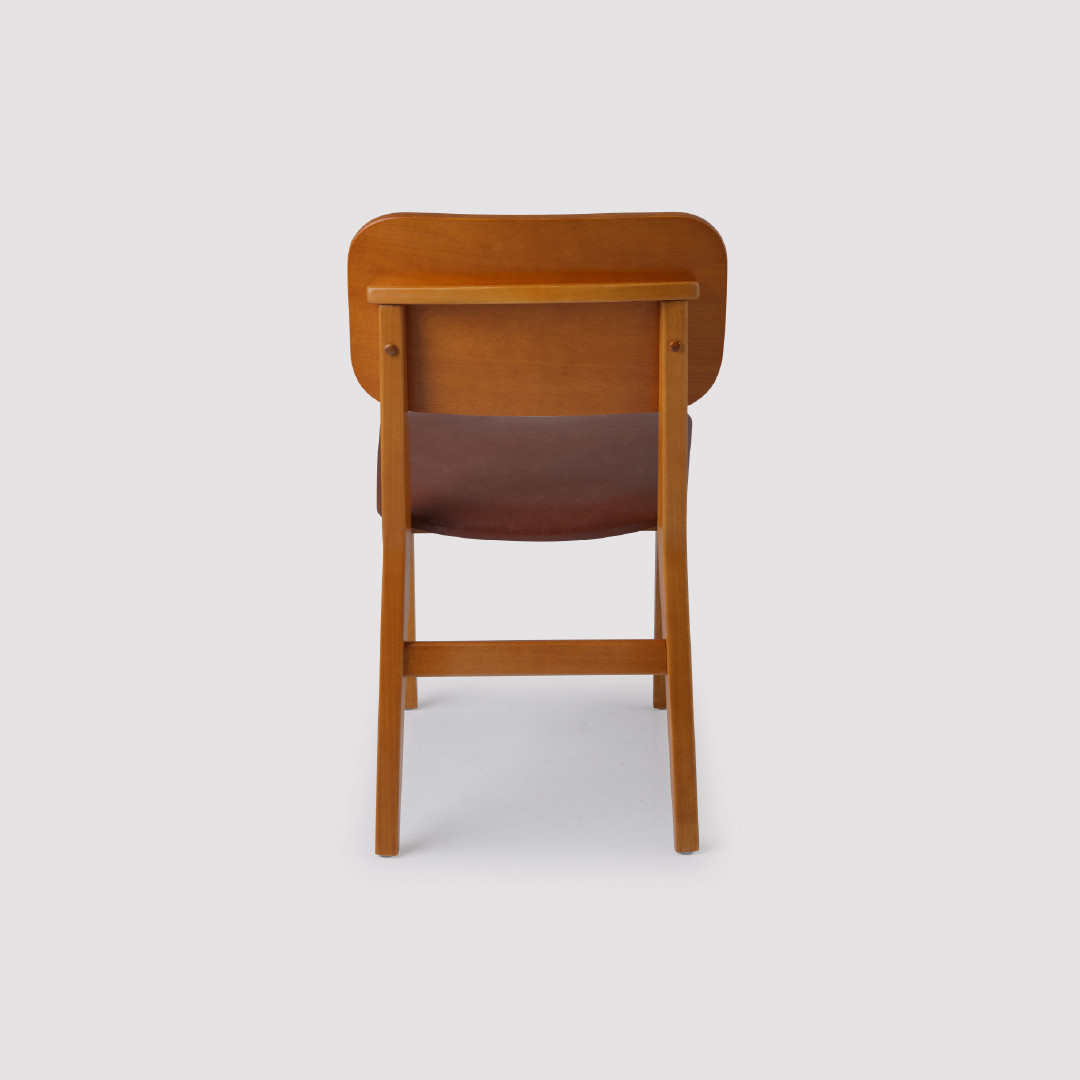 Cadeira Ferrara com Tela Natural em Madeira Maciça com Estilo Orgânico