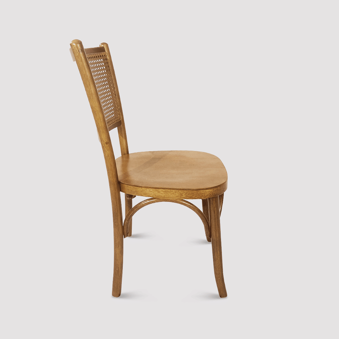 Cadeira Luxemburgo em Madeira Maciça com Tela Natural e Design Sustentável Cadeira Luxemburgo em Madeira Maciça com Tela Natural e Design Sustentável
