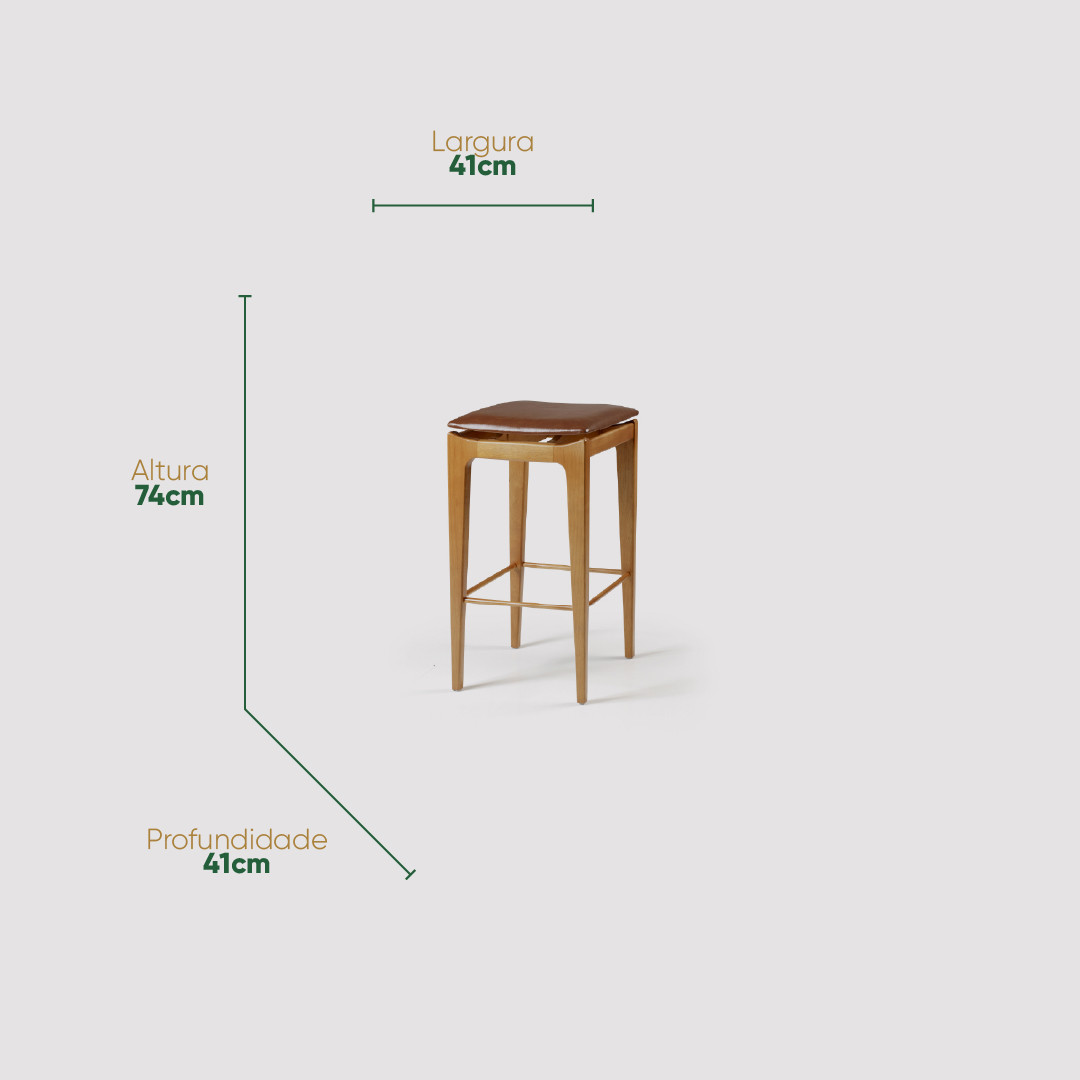 Banqueta Alta Brioni Estofada em Madeira Maciça para Área Gourmet Banqueta Alta Brioni Estofada em Madeira Maciça para Área Gourmet