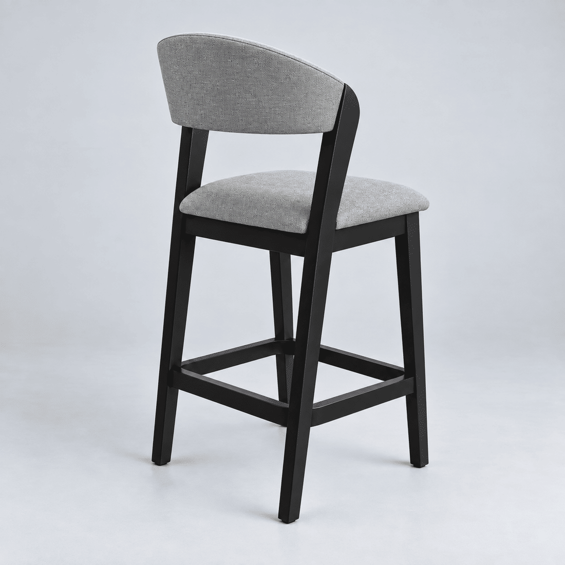 Banqueta Seul Cor Preto Laqueado E Toda Estofada Em Linho Cinza Banqueta Seul Cor Preto Laqueado E Toda Estofada Em Linho Cinza