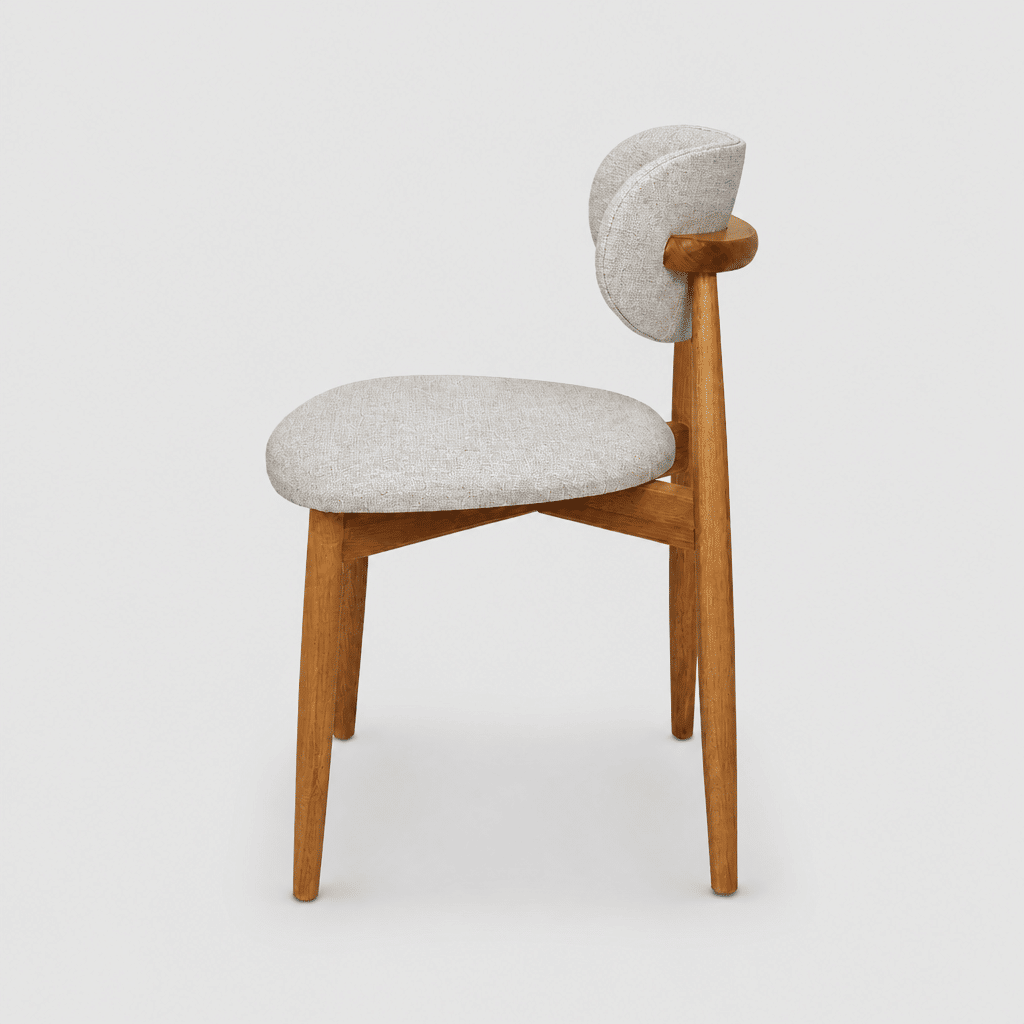 Cadeira Porto Estofada Linho Off-White em Madeira Maciça cor Imbuia com Design Minimalista Cadeira Porto Estofada Linho Off-White em Madeira Maciça cor Imbuia com Design Minimalista