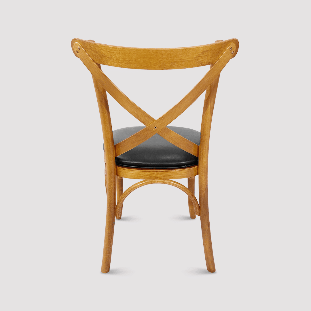 Cadeira Espanha X em Madeira Maciça Tauari com Design Rústico Estofado Cadeira Espanha X em Madeira Maciça Tauari com Design Rústico Estofado