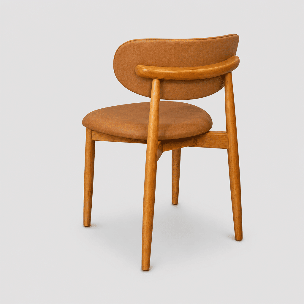 Cadeira Porto Estofada Corino Caramelo em Madeira Maciça cor Mel com Design Minimalista Cadeira Porto Estofada Corino Caramelo em Madeira Maciça cor Mel com Design Minimalista
