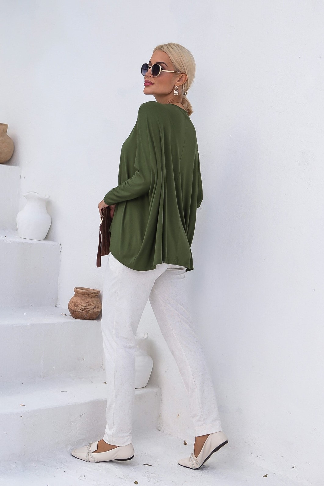 BLUSA MORCEGO MANGA LONGA - VERDE OLIVA BLUSA MORCEGO MANGA LONGA - VERDE OLIVA