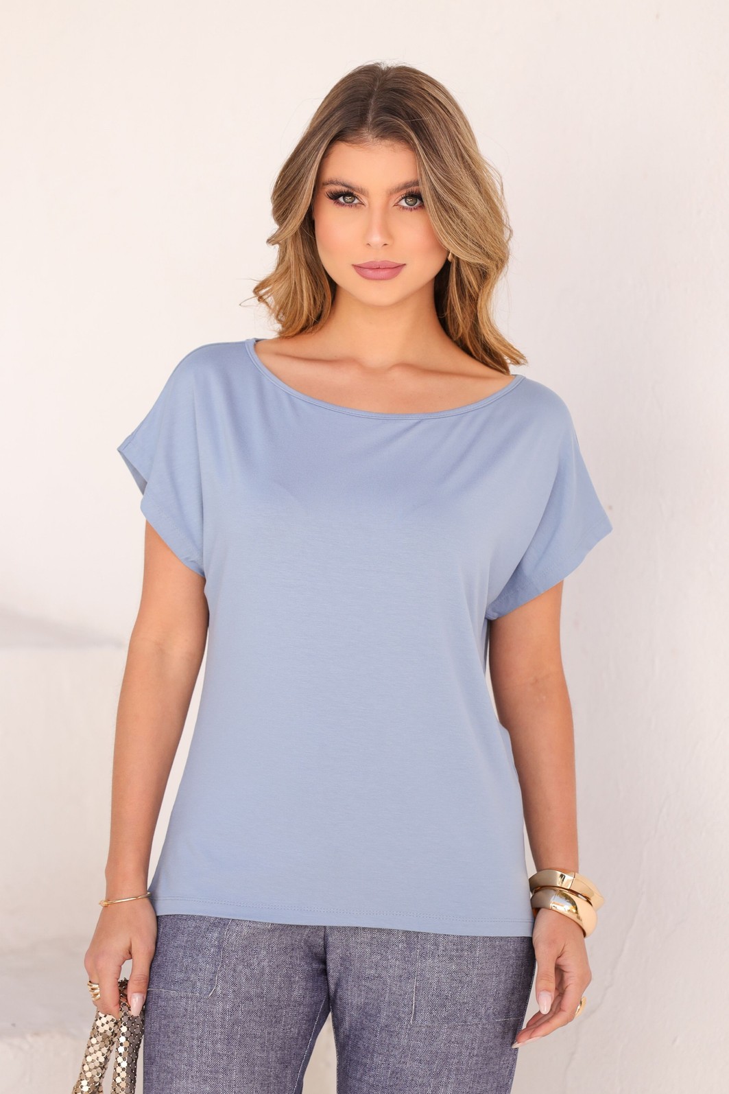 BLUSA DECOTE CANOA - AZUL BLUSA DECOTE CANOA - AZUL