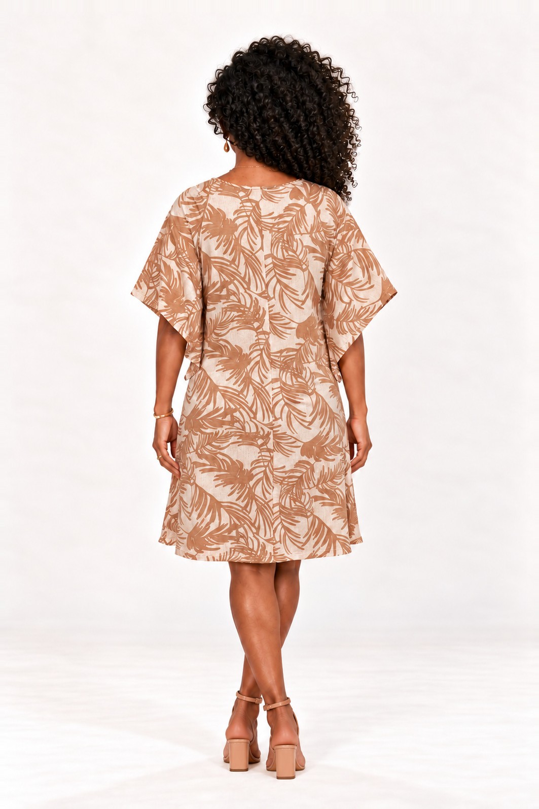VESTIDO MANGA SINO - ESTAMPA BEGE VESTIDO MANGA SINO - ESTAMPA BEGE