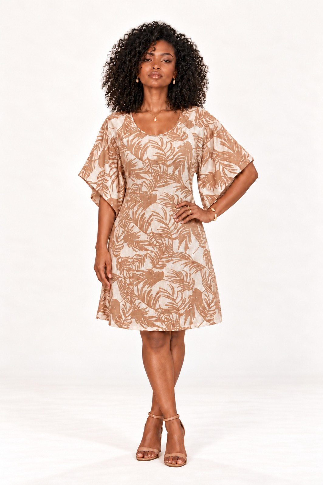 VESTIDO MANGA SINO - ESTAMPA BEGE VESTIDO MANGA SINO - ESTAMPA BEGE