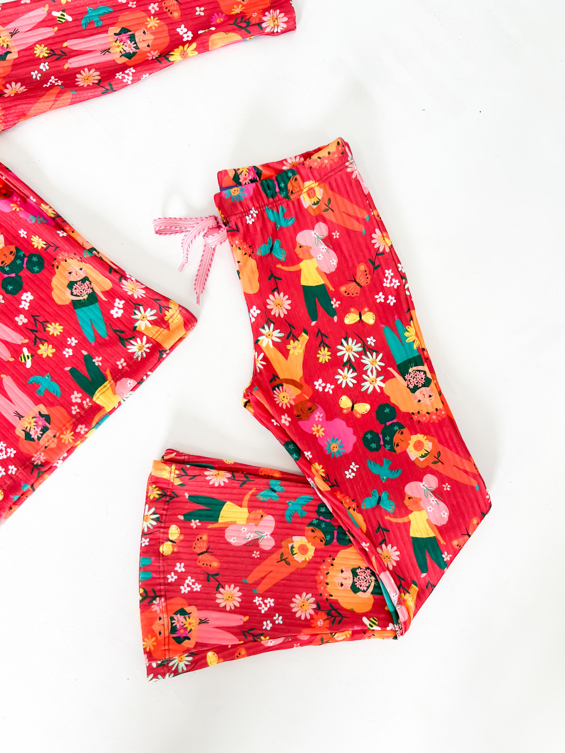 CONJUNTO CALÇA FLARE E BLUSA BONECAS CONJUNTO CALÇA FLARE E BLUSA BONECAS