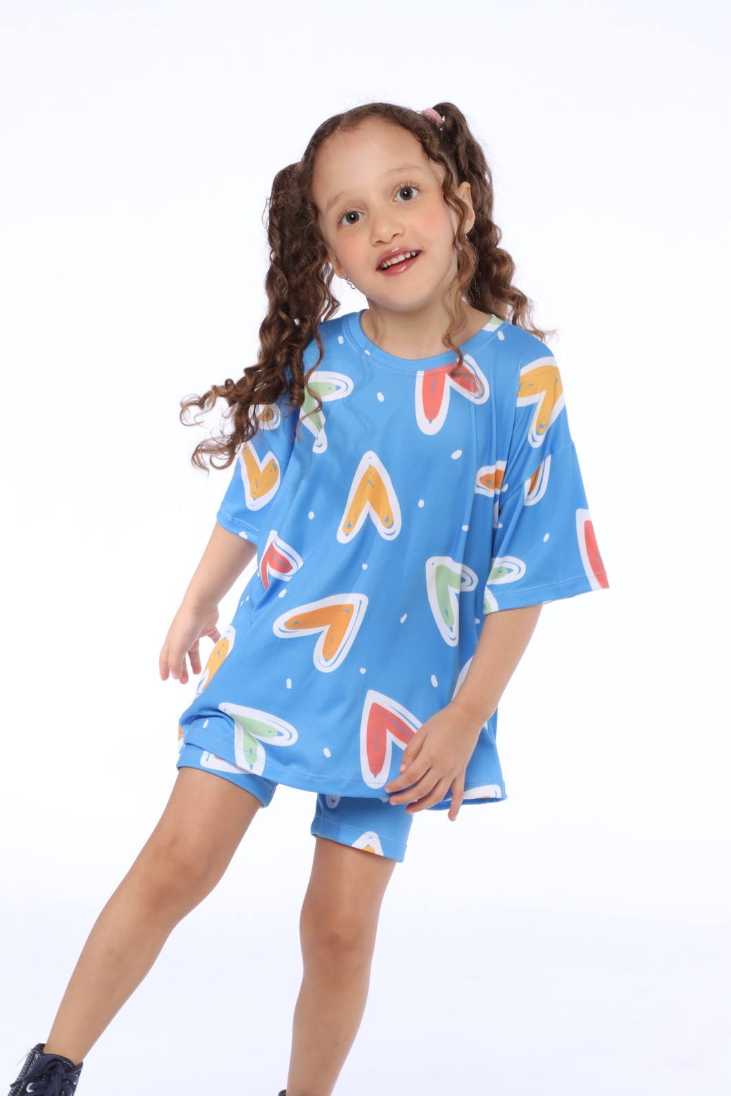 CONJUNTO MENINA CAMISETA E BIKER BATIDA COLORIDA CONJUNTO MENINA CAMISETA E BIKER BATIDA COLORIDA