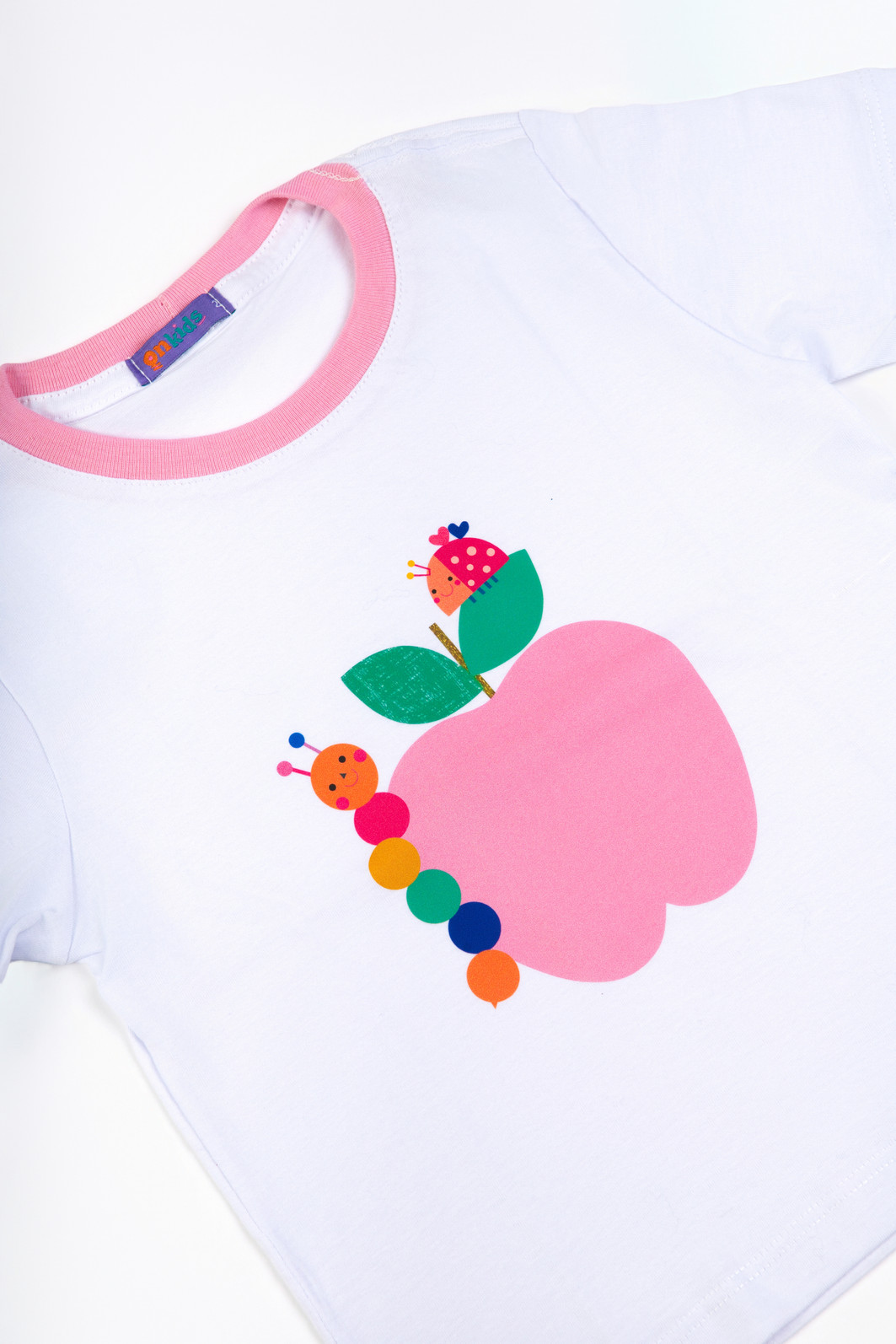 CAMISETA MAÇA CAMISETA MAÇA