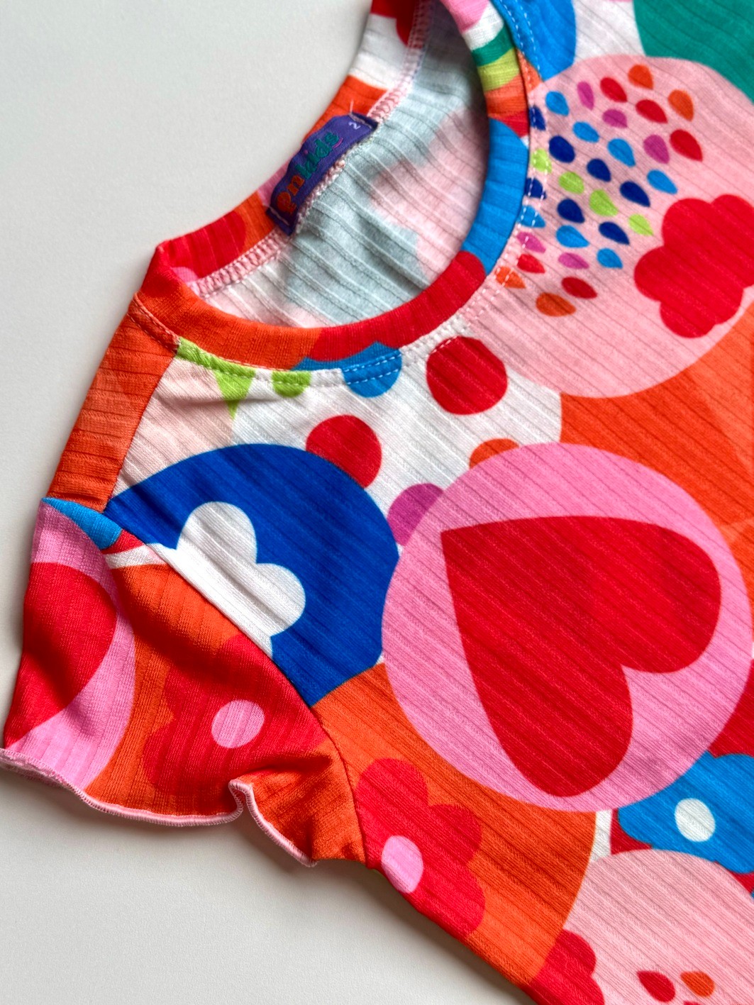 CONJUNTO MENINA BLUSA E SHORTS COLORS CONJUNTO MENINA BLUSA E SHORTS COLORS