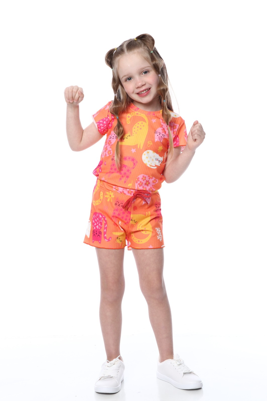 CONJUNTO MENINA BLUSA E SHORTS GATINHOS CONJUNTO MENINA BLUSA E SHORTS GATINHOS