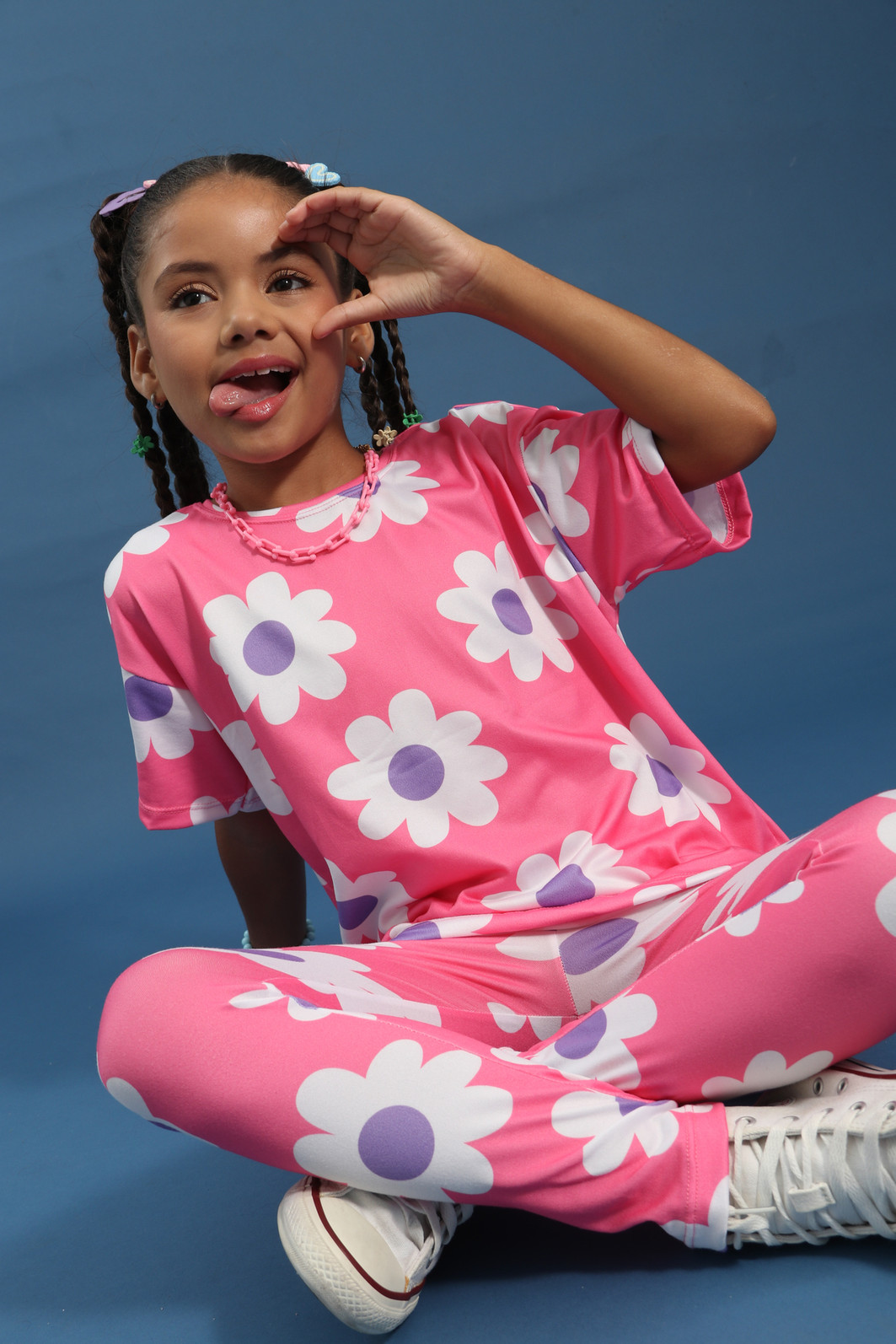 CONJUNTO MENINA CAMISETA E LEGGING FLORES