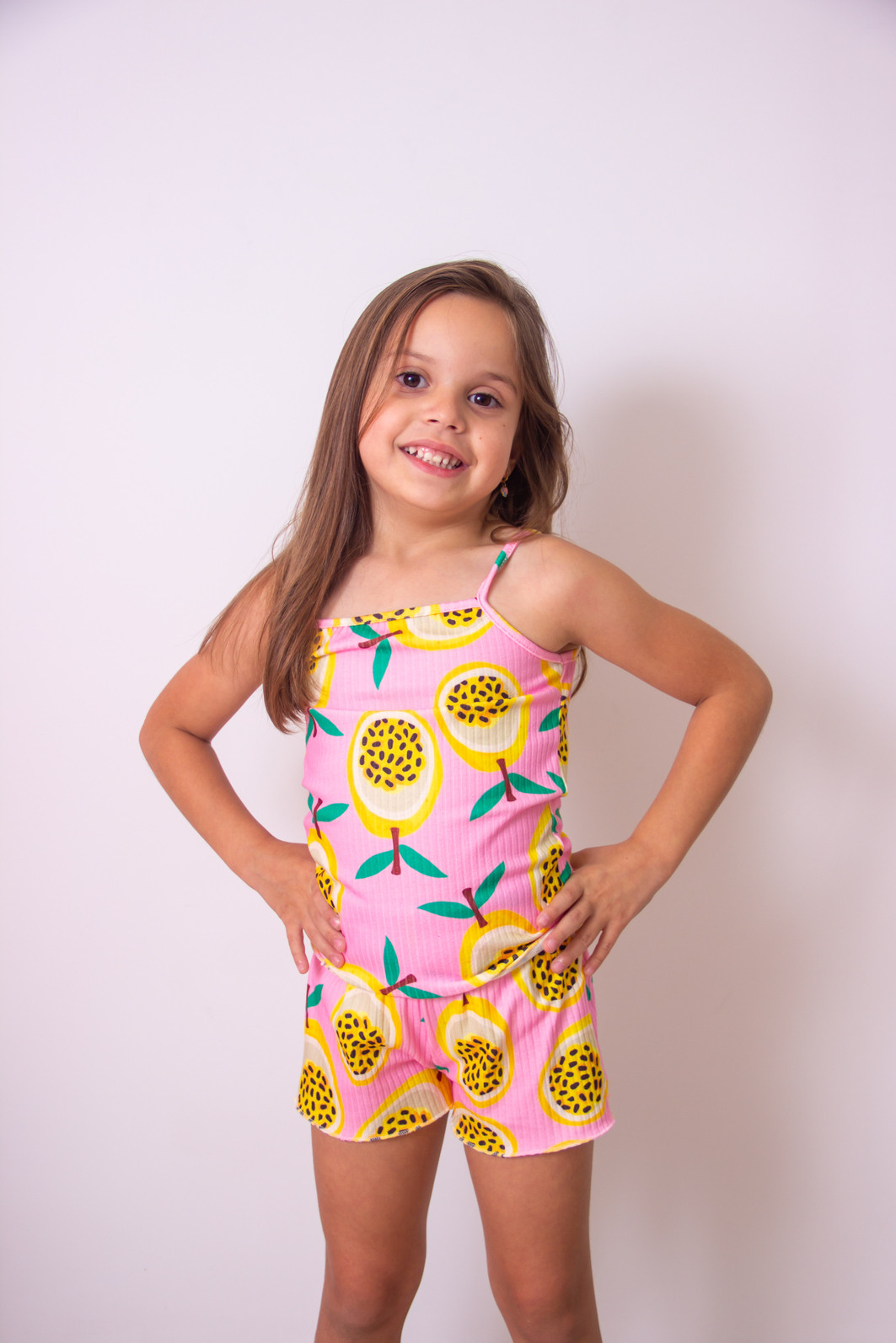 CONJUNTO MENINA BLUSA ALÇA E SHORTS MARACUJA