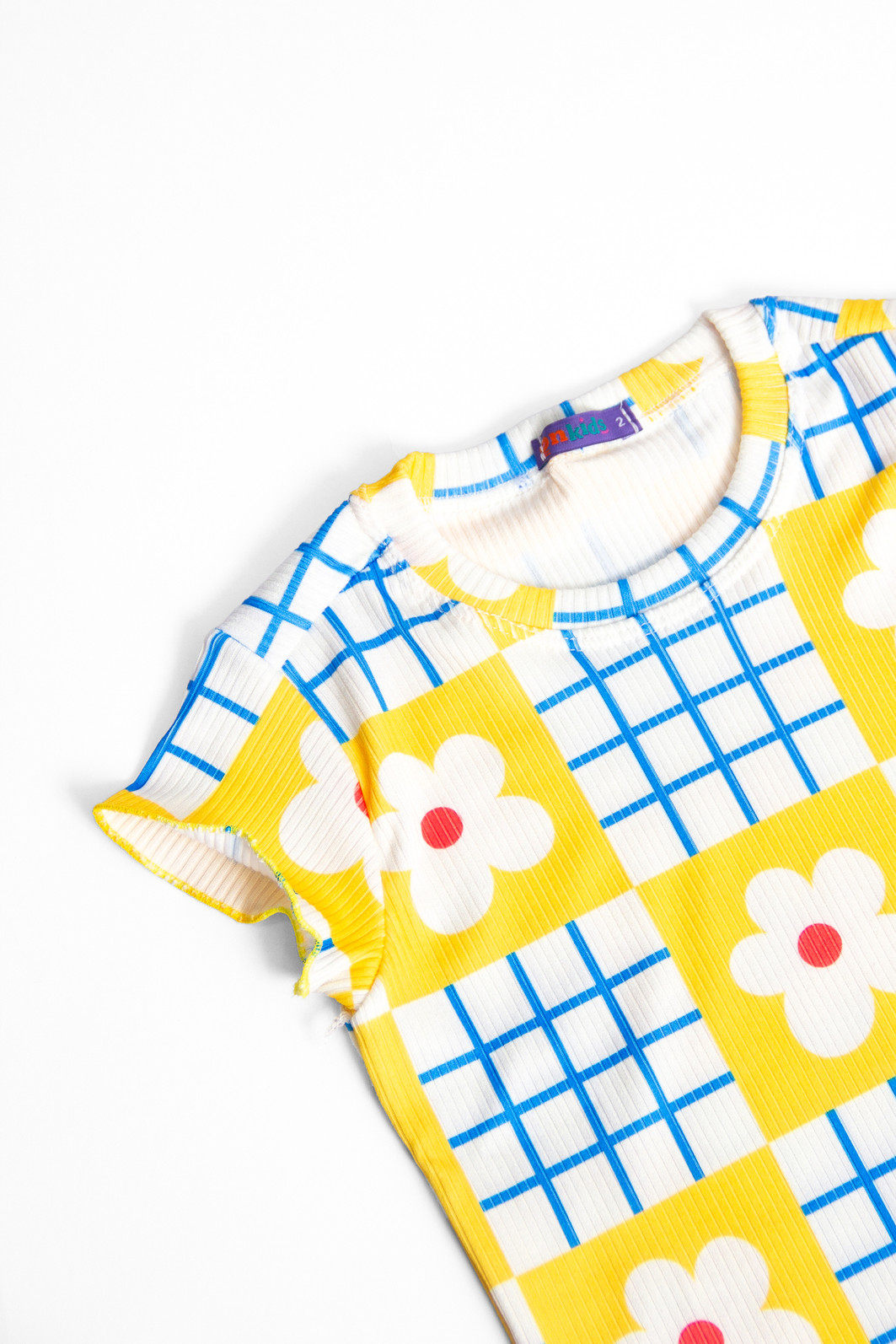 CONJUNTO MENINA BLUSA E SHORTS XADREZ FLORAL