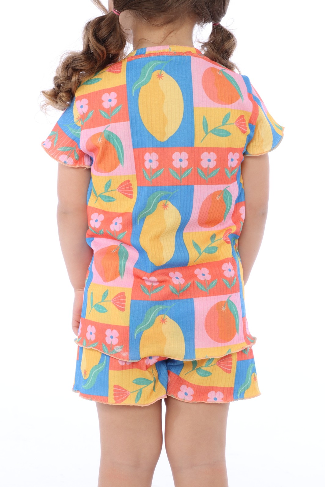 CONJUNTO MENINA BLUSA E SHORTS SICILIANO