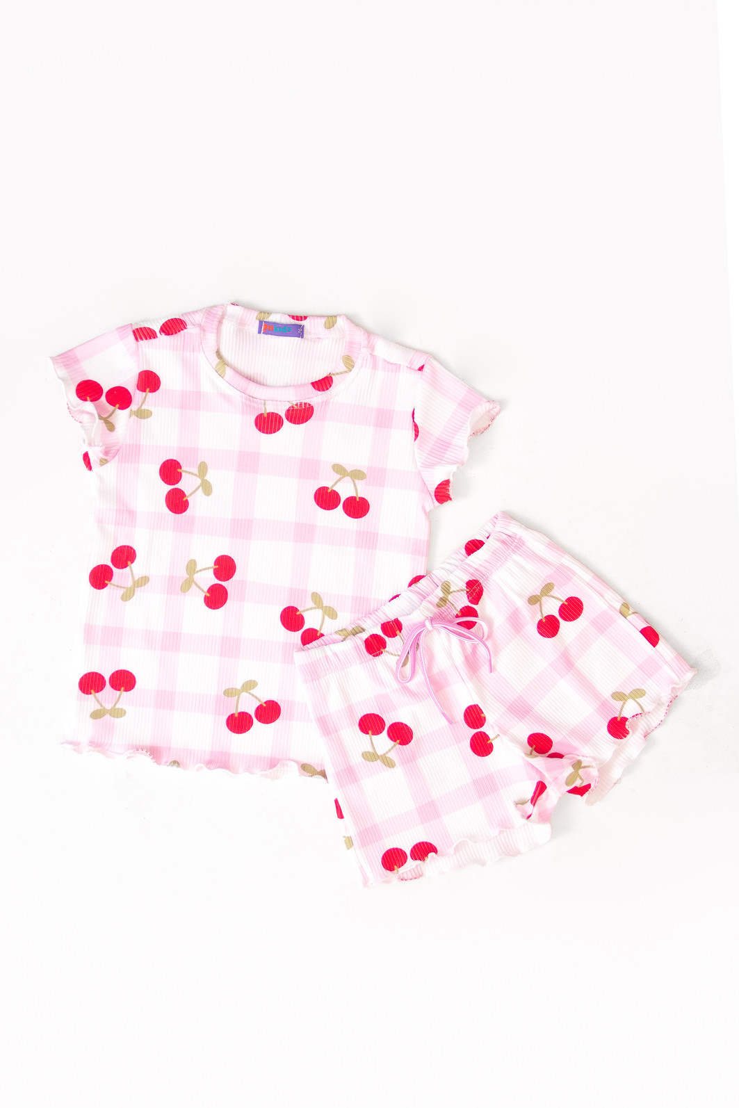 CONJUNTO MENINA BLUSA E SHORTS CEREJA