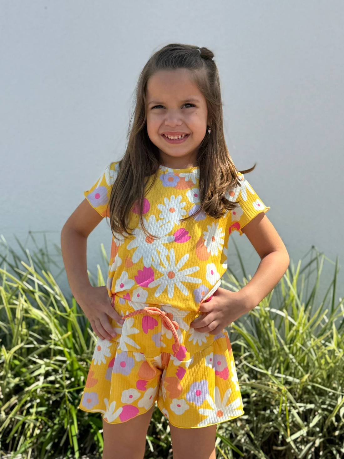 CONJUNTO MENINA BLUSA E SHORTS JARDIM