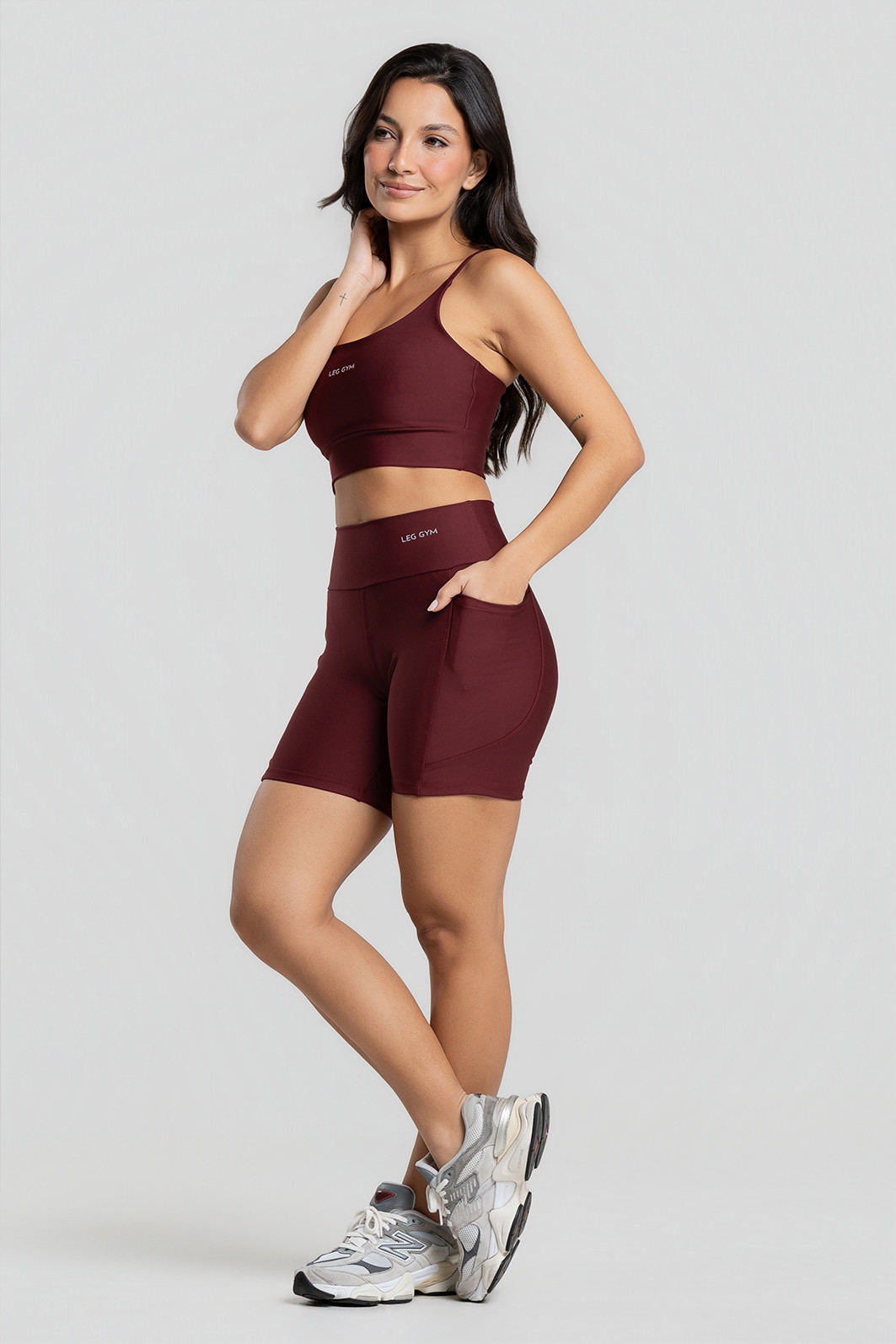 Shorts Fitness Bolso Lateral Premium Bordo Shorts Fitness Bolso Lateral Premium Bordo