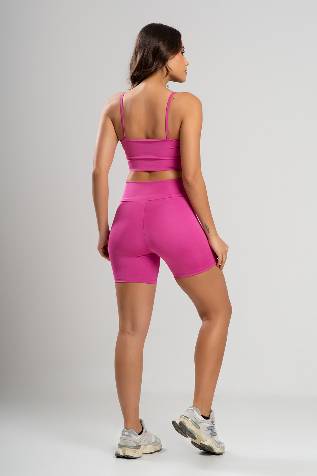 Conjunto Feminino Fitness Shorts e Top Pink Conjunto Feminino Fitness Shorts e Top Pink