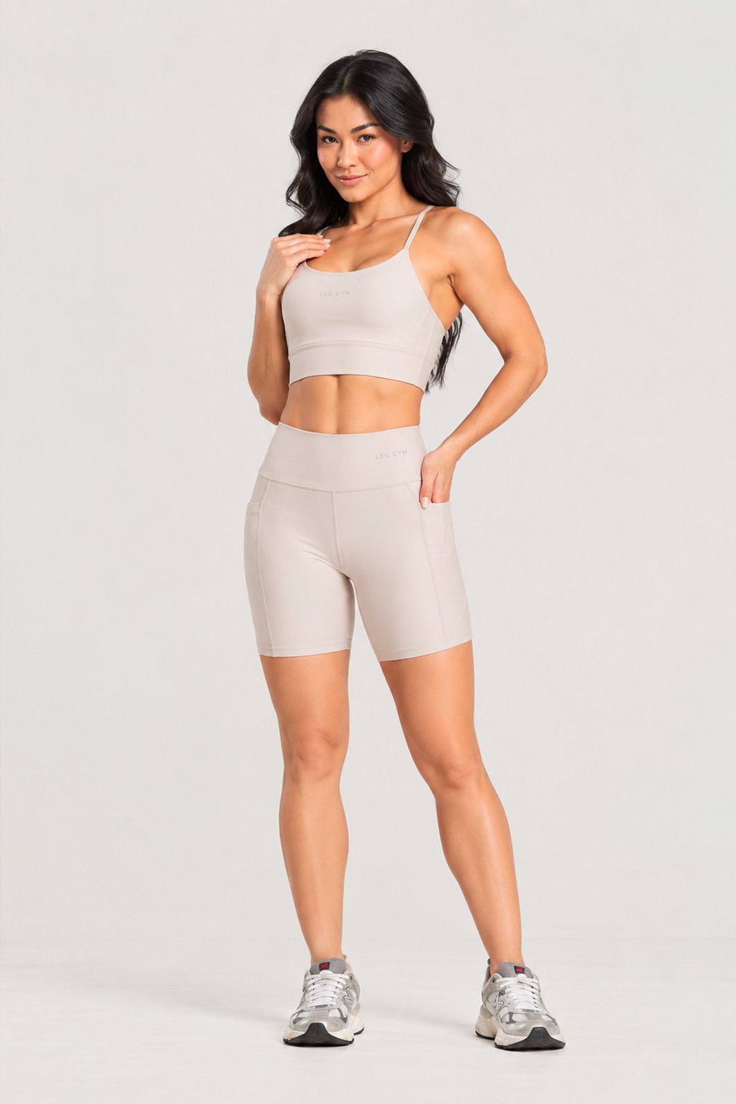 Conjunto Fitness Shorts Bolso Lateral e Top Conjunto Fitness Shorts Bolso Lateral e Top