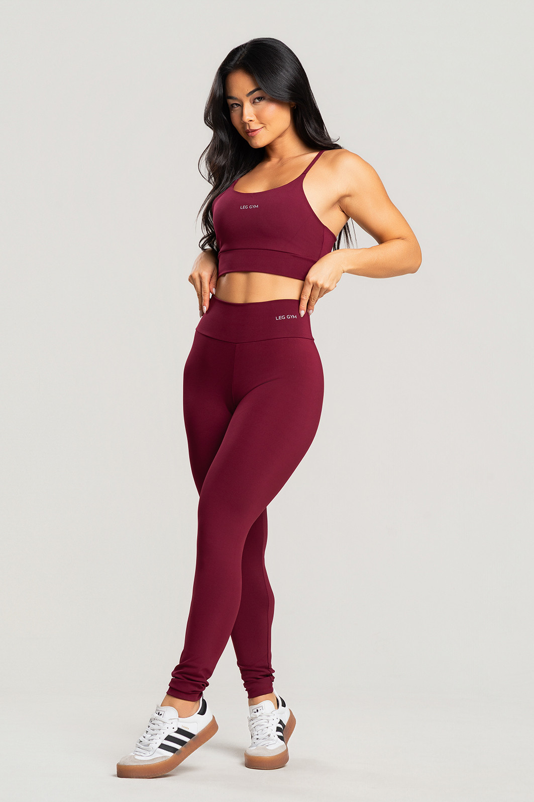 Conjunto Feminino Fitness Legging e Top Bordô Conjunto Feminino Fitness Legging e Top Bordô
