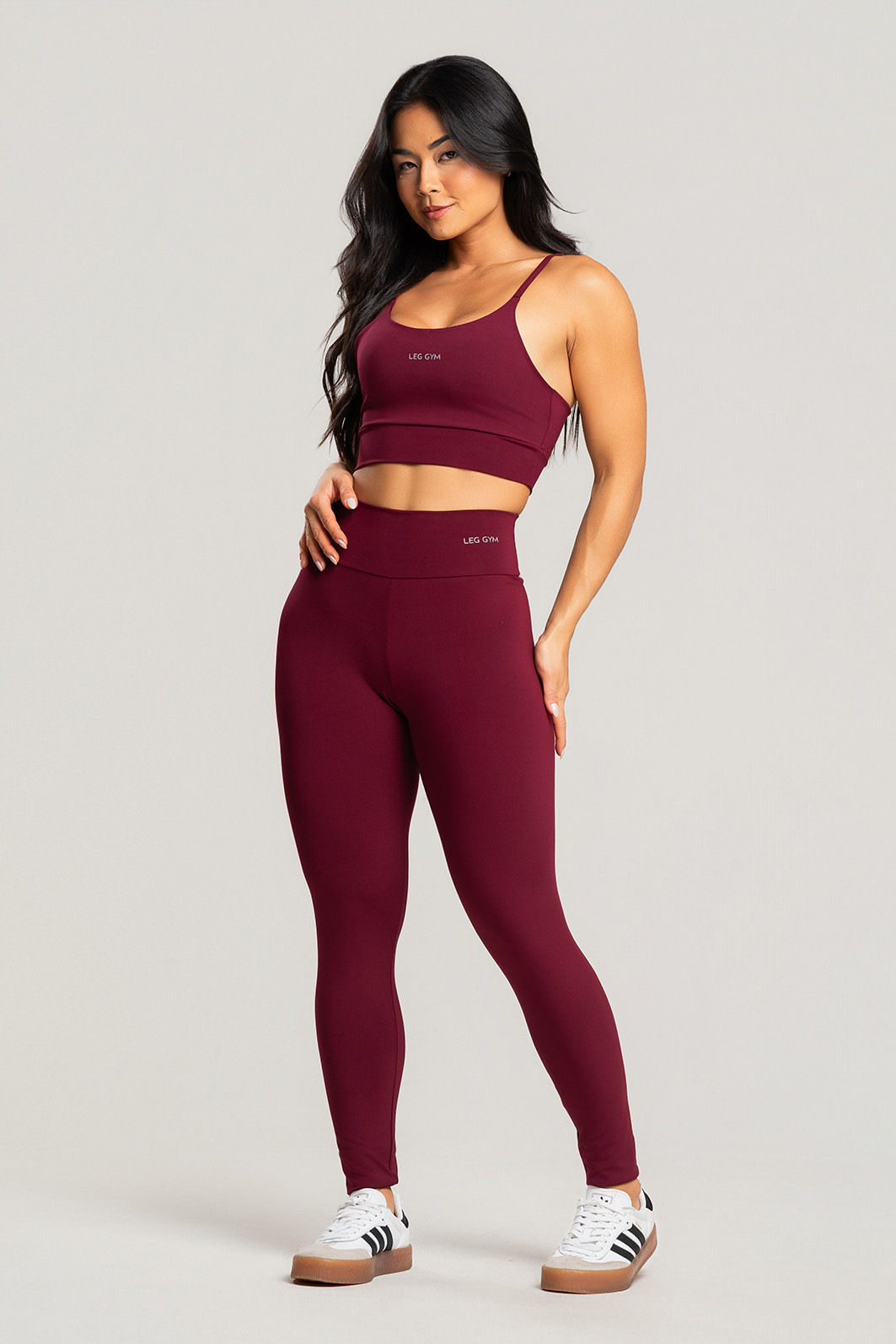 Conjunto Feminino Fitness Legging e Top Bordô Conjunto Feminino Fitness Legging e Top Bordô