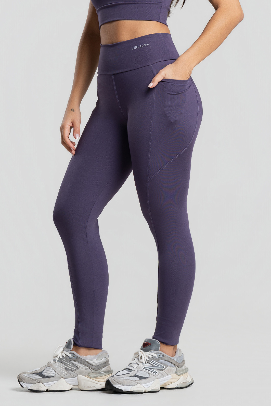 Legging Fitness Bolso Lateral Premium Petúnia Legging Fitness Bolso Lateral Premium Petúnia