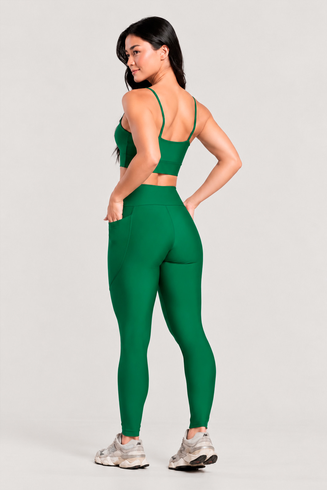 Conjunto Fitness Legging Bolso Lateral e Top Verde Conjunto Fitness Legging Bolso Lateral e Top Verde