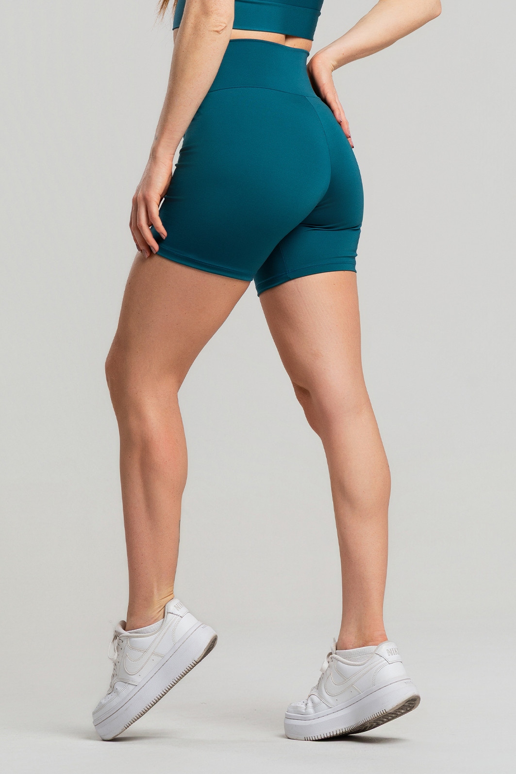 Shorts Feminino Fitness Esmeralda Shorts Feminino Fitness Esmeralda