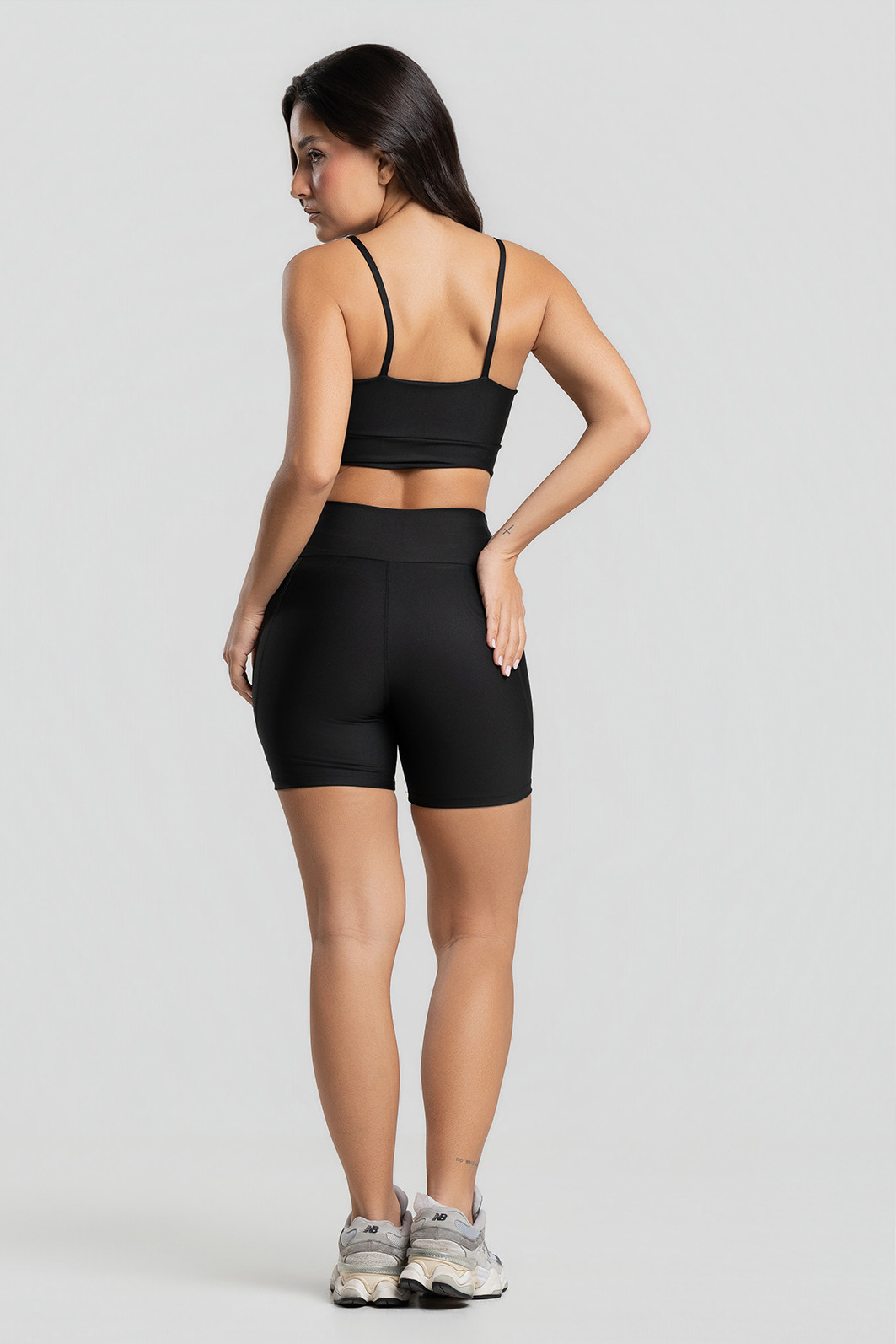 Shorts Fitness Bolso Lateral Premium Preto Shorts Fitness Bolso Lateral Premium Preto