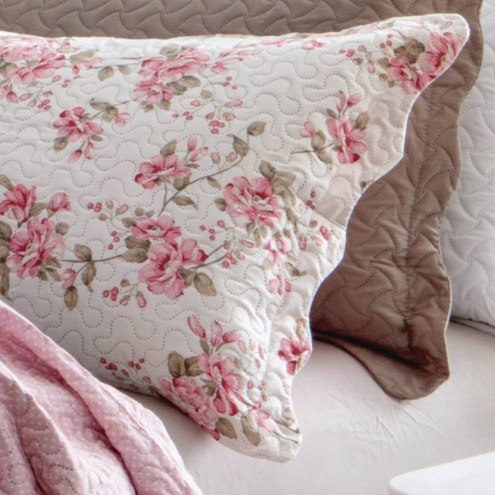 Kit  Cobre-leito Casal Bouti Microfibra Ultrasonic Estampada 2,20 x 2,40 m + 2 Porta-travesseiros - Lili