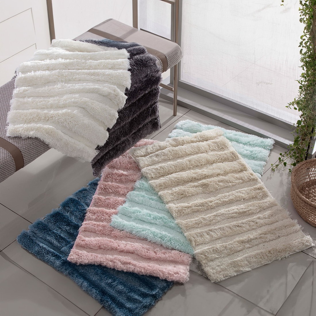 Tapete Antiderrapante NewYork Super Soft e Peluciado 50x70cm - Rosa