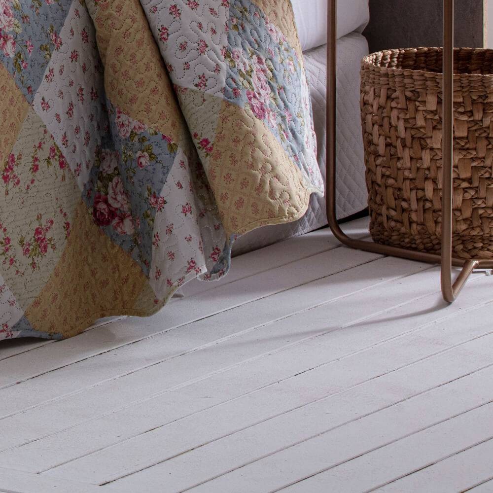 Kit  Cobre leito Queen Bouti Microfibra Ultrasonic Estampada 2,40 x 2,60 m + 2 Porta-travesseiros - Leyla