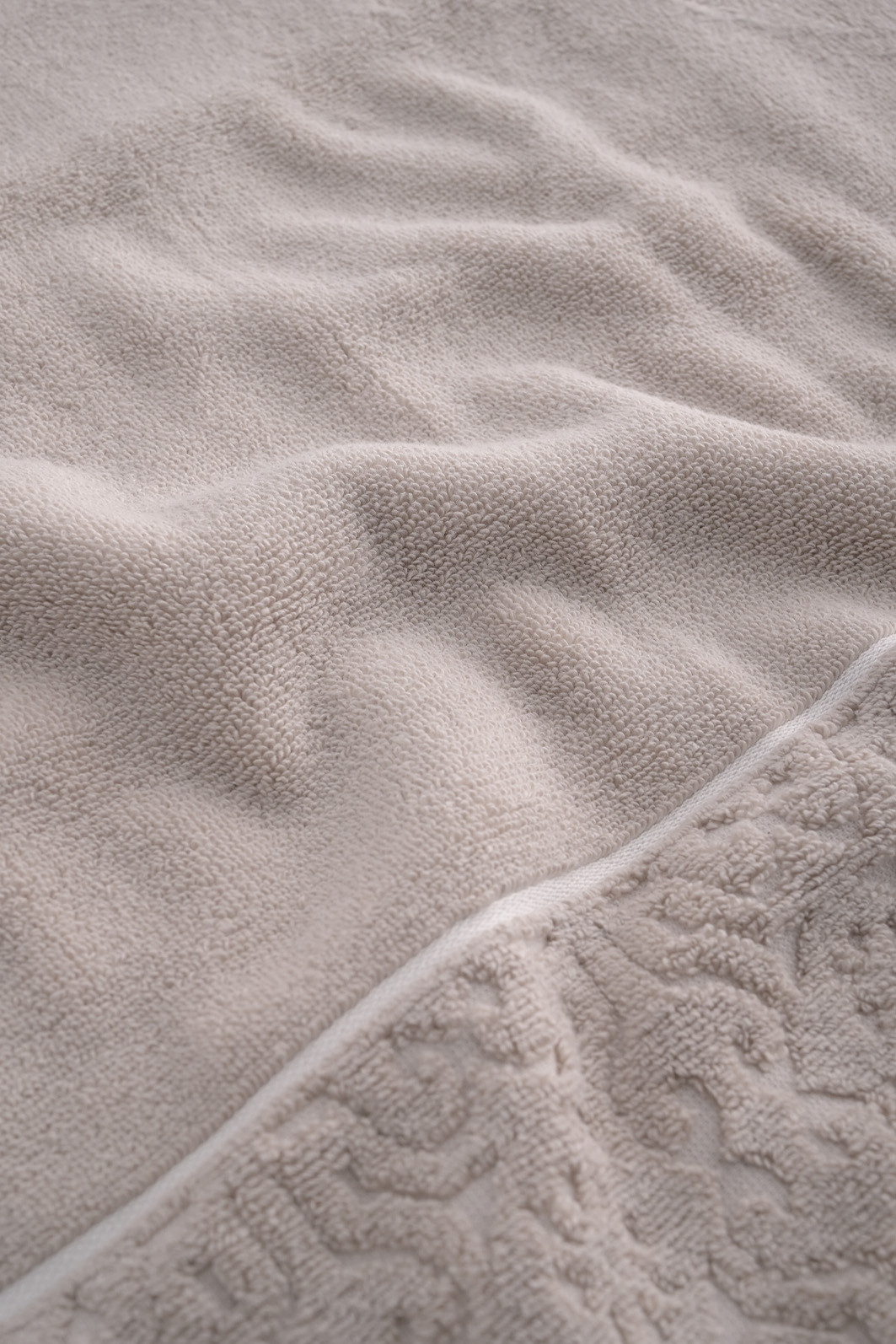 Toalha Banhão 500g Super Soft Zero Twist Arabesco 80cmx150m Bege Toalha Banhão 500g Super Soft Zero Twist Arabesco 80cmx150m Bege