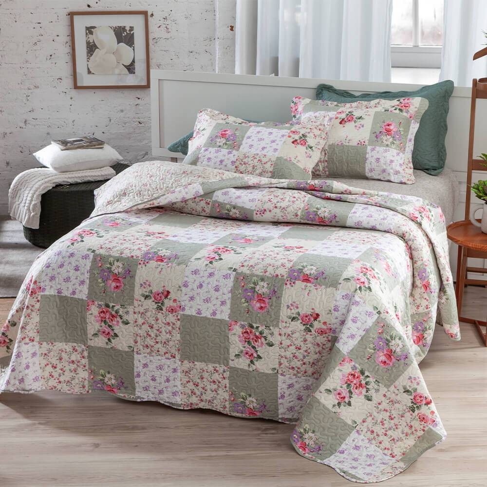 Kit 3 Peças Cobre leito Casal Bouti Microfibra Ultrasonic Estampada + 2 Porta-travesseiros - Agda Kit 3 Peças Cobre leito Casal Bouti Microfibra Ultrasonic Estampada + 2 Porta-travesseiros - Agda