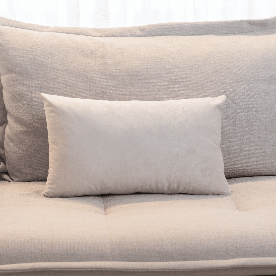 Capa de Almofada Veludo Premium Decorativa - Off White Gelo 30cm x 50cm Capa de Almofada Veludo Premium Decorativa - Off White Gelo 30cm x 50cm