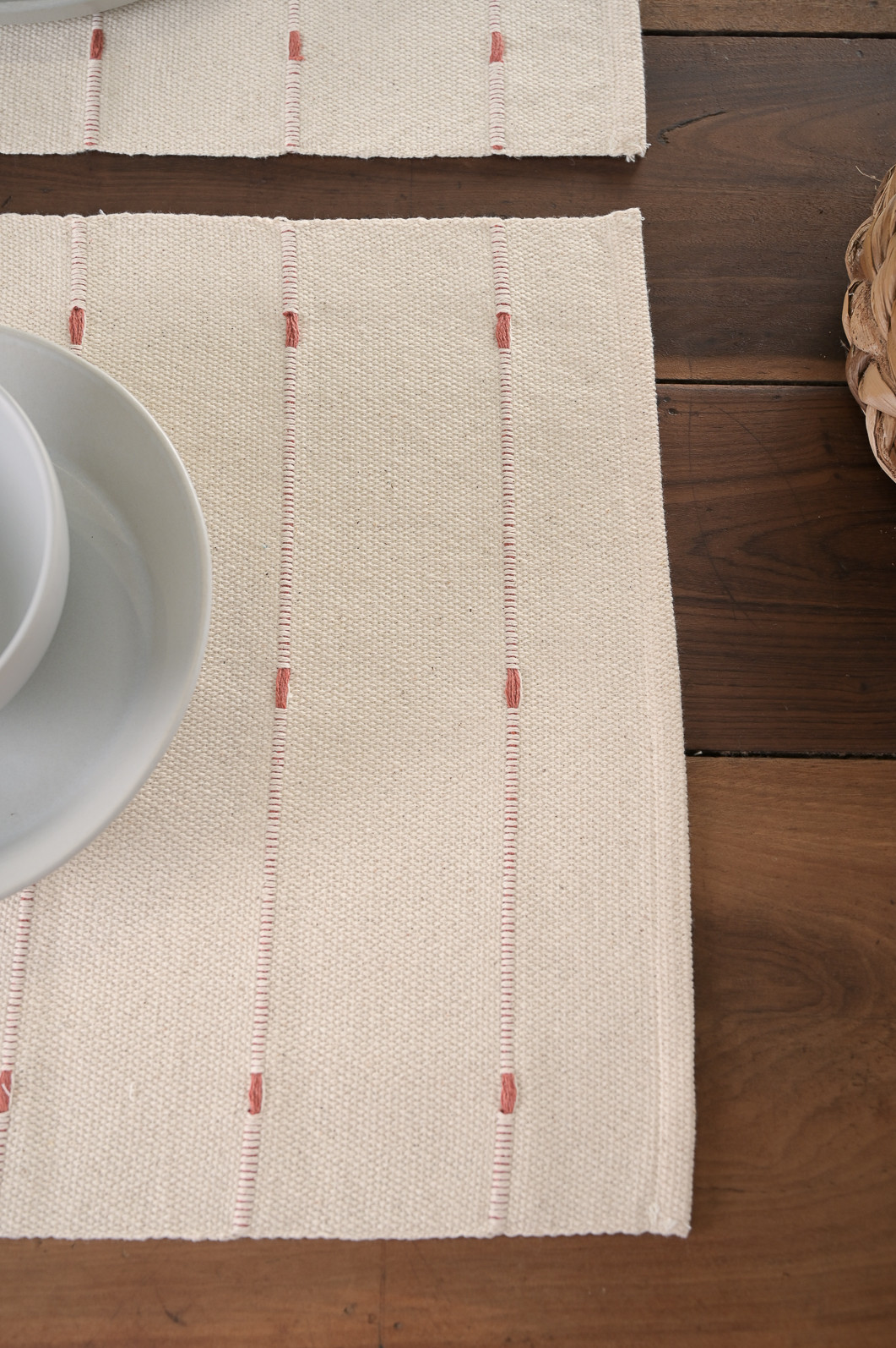 Jogo Americano Artesanal de 2 Peças 32cm x 45cm Jamal Terracota Jogo Americano Artesanal de 2 Peças 32cm x 45cm Jamal Terracota