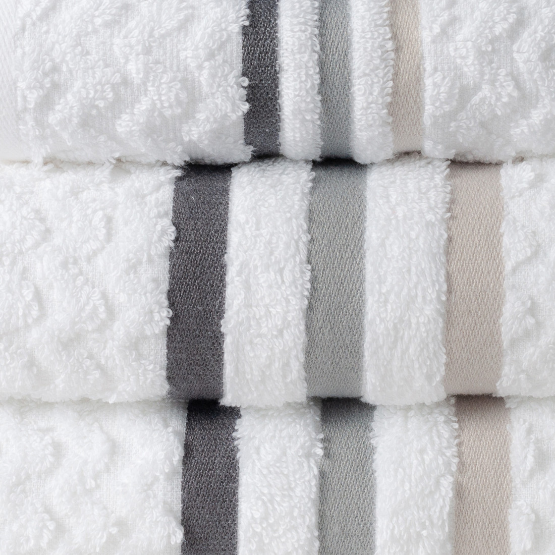 Jogo de Toalha 4 Peças Trento - Branco Jogo com Banho Jogo de Toalha 4 Peças Trento - Branco Jogo com Banho