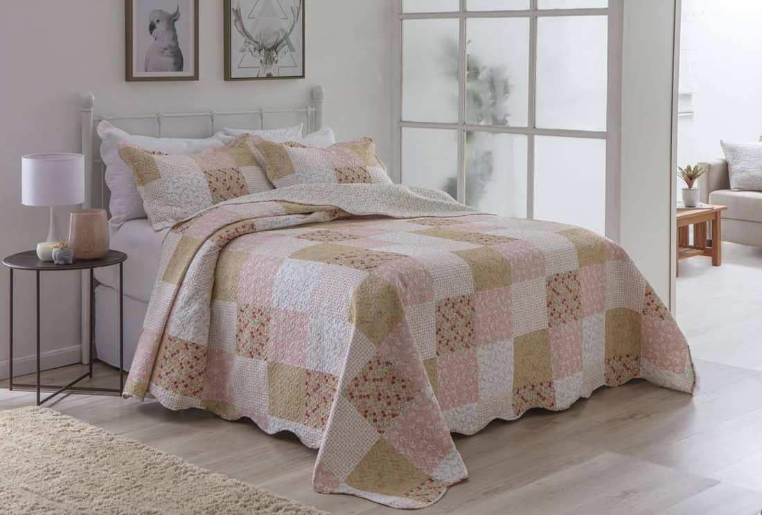 Kit 3 Peças Cobre leito Casal Bouti Microfibra Ultrasonic Estampada + 2 Porta-travesseiros - Corá