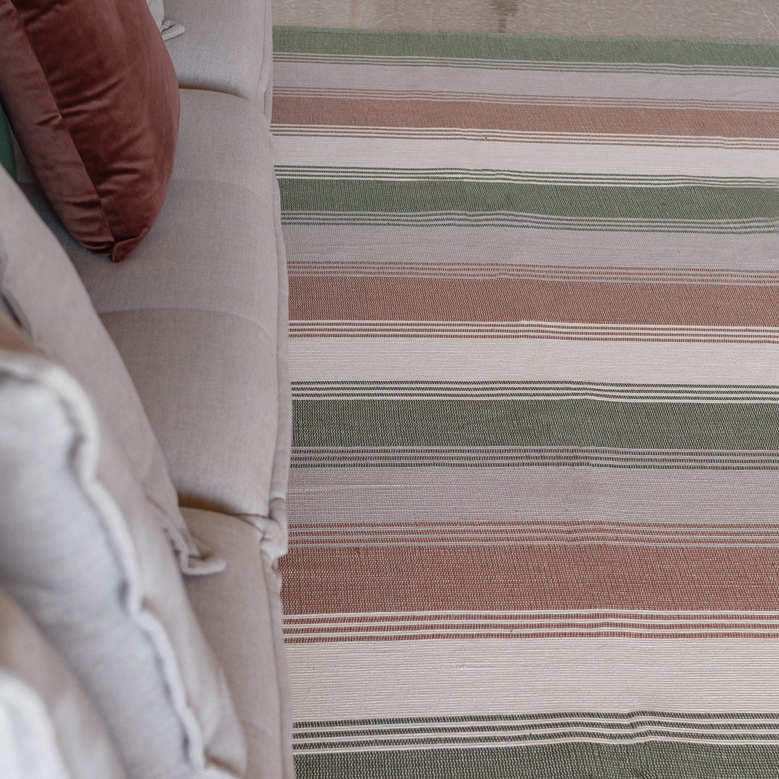 Tapete Artesanal Trama Basic de Sala Urban Listras Verde 200x400 Tapete Artesanal Trama Basic de Sala Urban Listras Verde 200x400