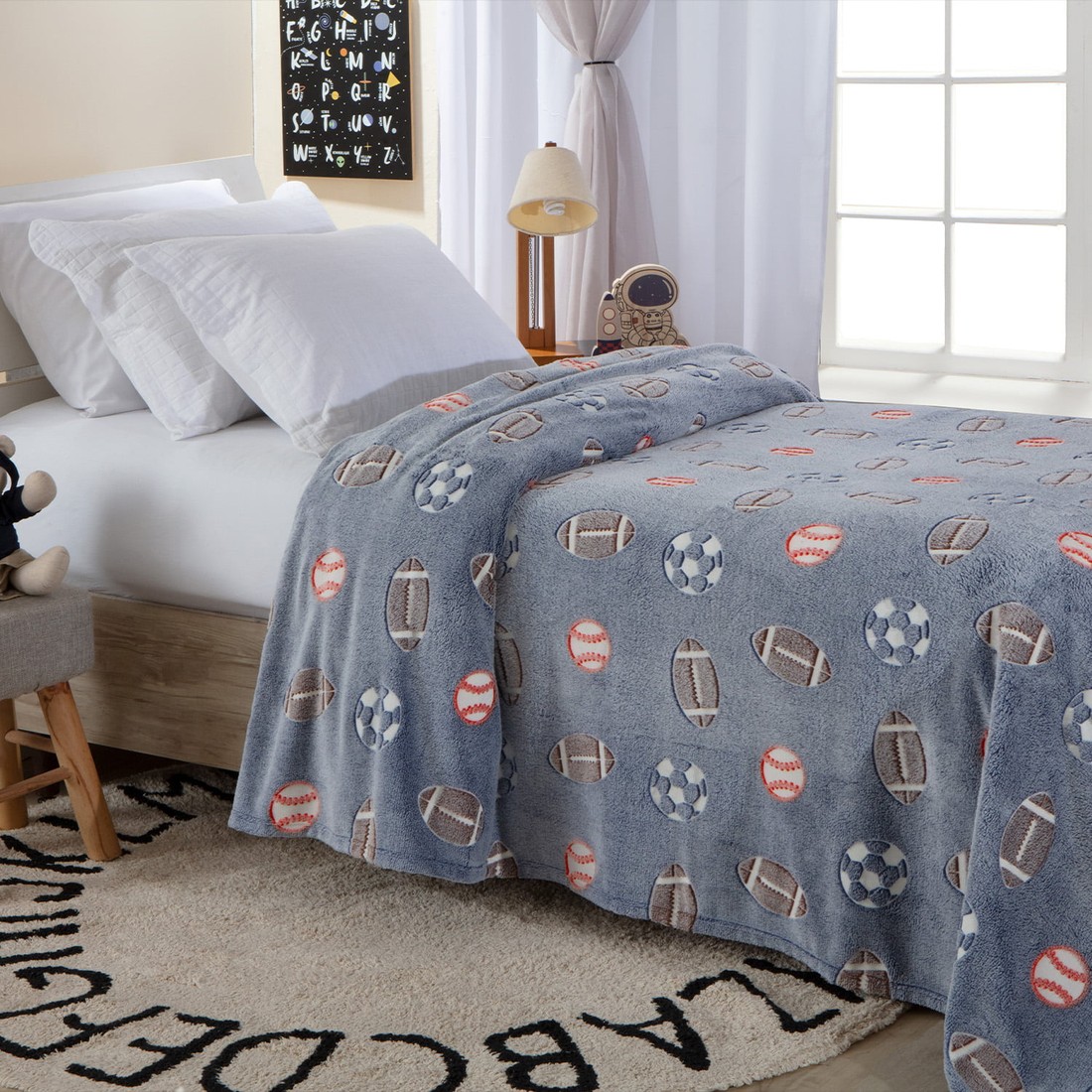 Manta Infantil Solteiro Microfibra Soft Brilha no Escuro - Sports Manta Infantil Solteiro Microfibra Soft Brilha no Escuro - Sports