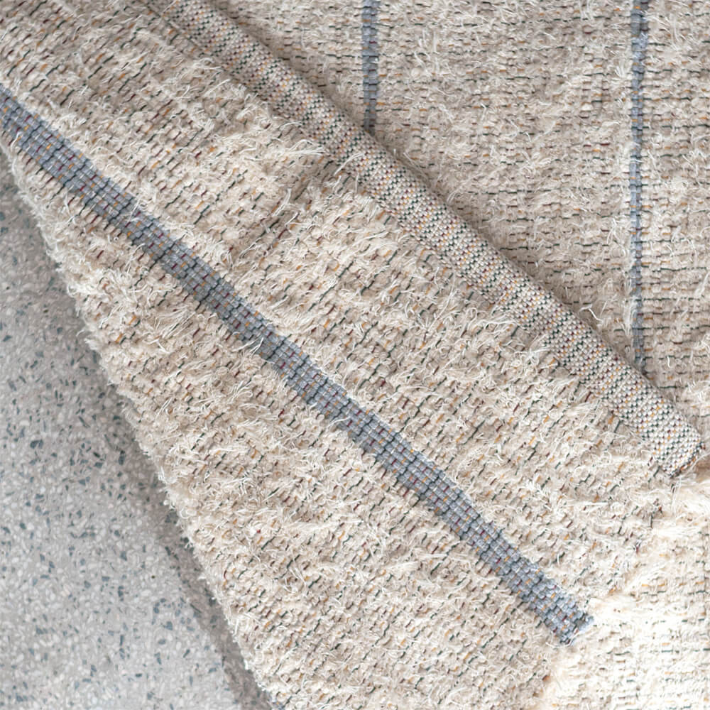 Tapete Artesanal Peludo Dupla Face Chic Cinza 50cm x 80cm