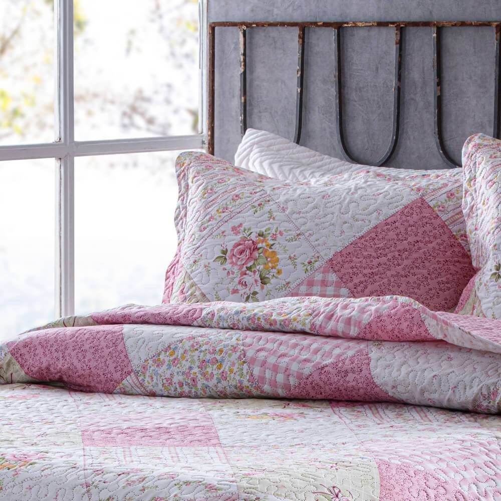 Kit  Cobre leito Casal Bouti Microfibra Ultrasonic Estampada 2,20 x 2,40 m + 2 Porta-travesseiros - Rosa